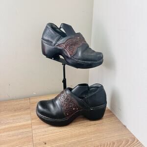 Ariat "Tambour" clogs Black Leather Women’s Size 7
